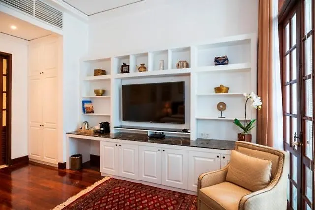 ****  The Colony Hotel Bali Seminyak Indonesia